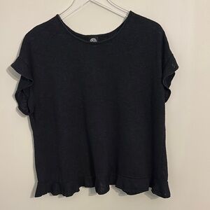 Bobeau Black Flutter Sleeve Ruffled Tee Size Medium